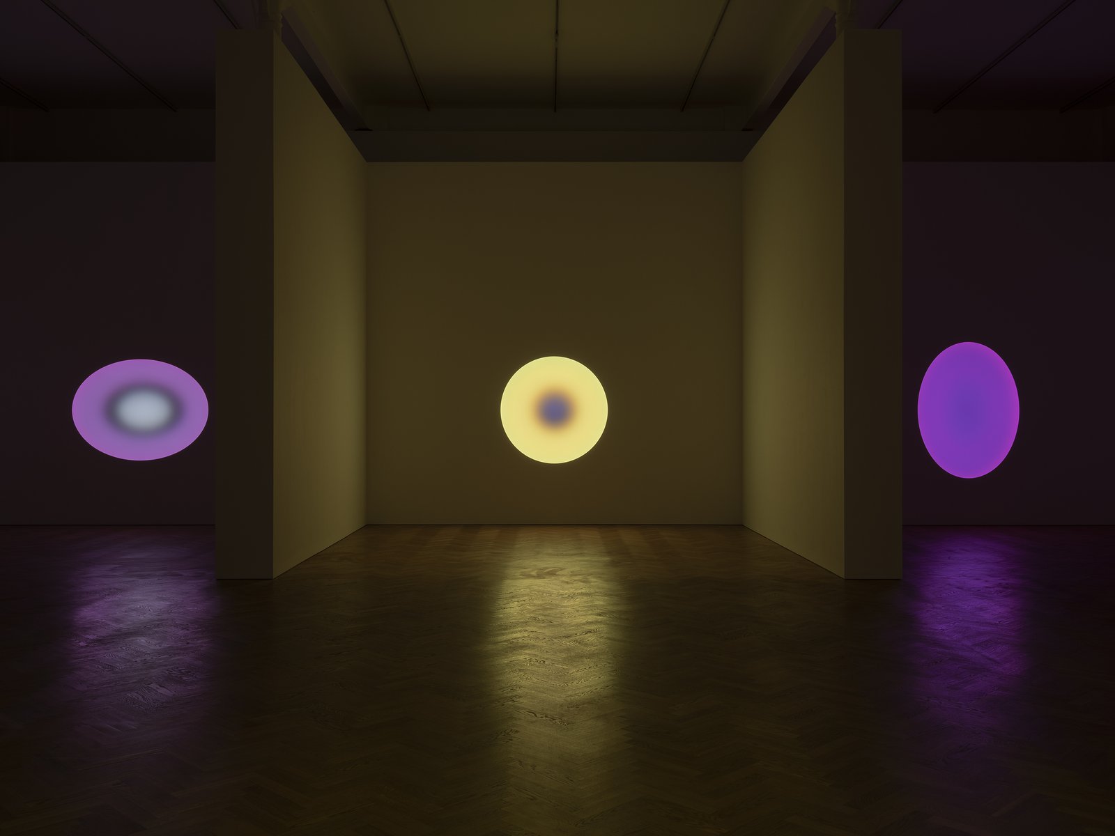 James-Turrell-Pace-Gallery-London.-Courtesy-James-Turrell-Photo-Damian-Griffiths