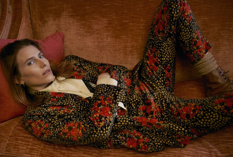 Blazé: Home suit(e) home